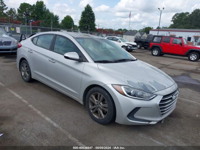 HYUNDAI ELANTRA 2017 5npd84lf1hh085835