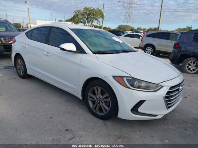 HYUNDAI ELANTRA 2018 5npd84lf1jh231608