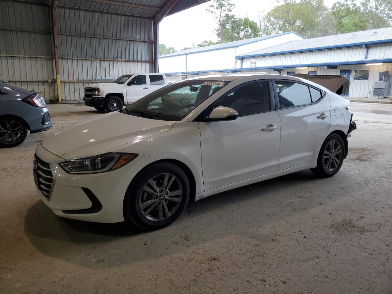 HYUNDAI ELANTRA 2018 5npd84lf1jh246786