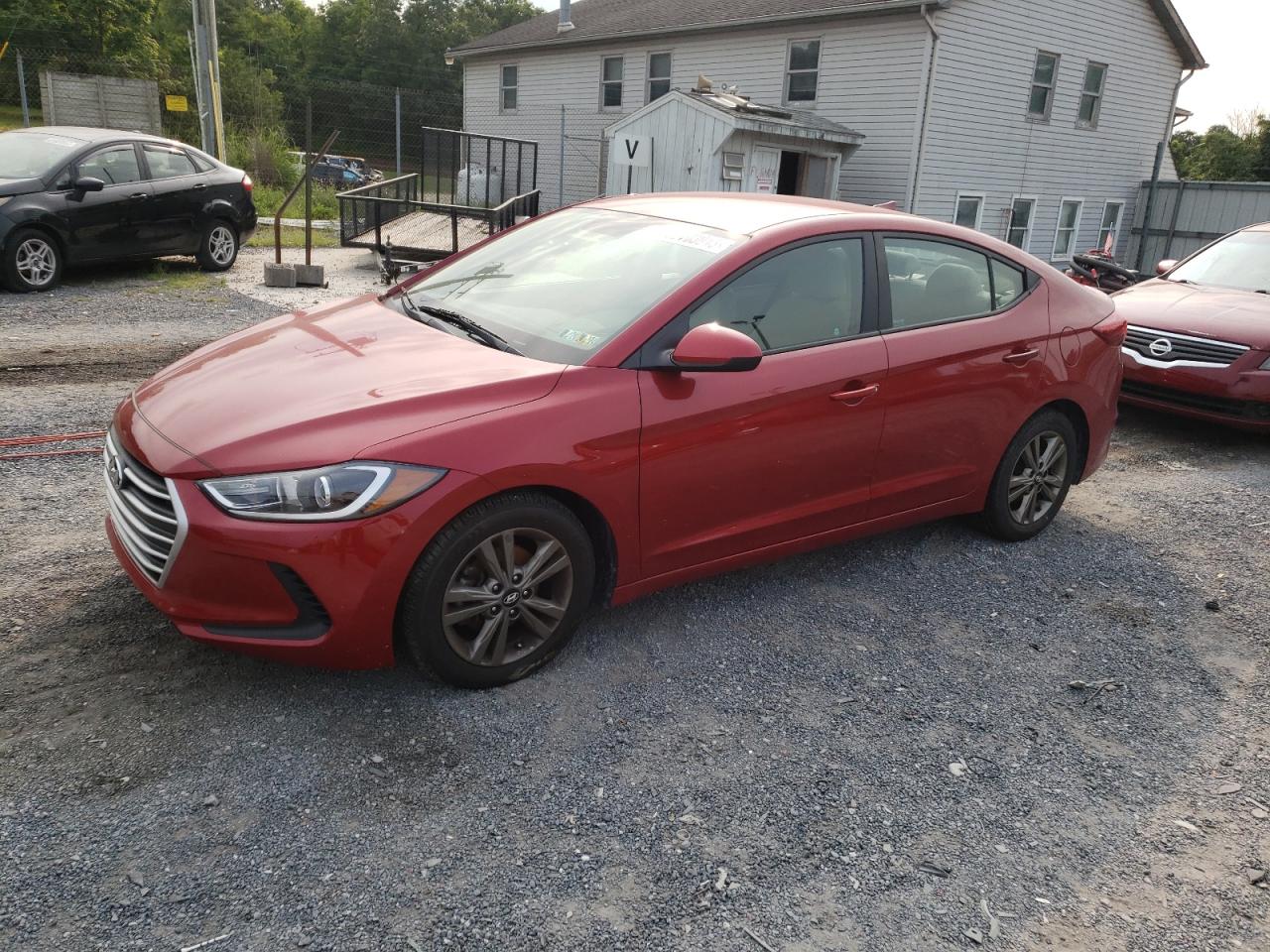 HYUNDAI ELANTRA 2018 5npd84lf1jh283806