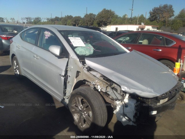 HYUNDAI ELANTRA 2018 5npd84lf1jh288827