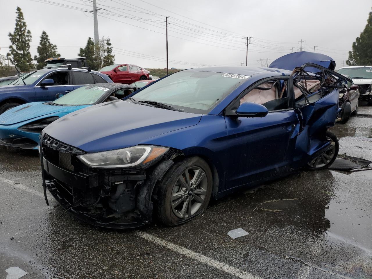 HYUNDAI ELANTRA 2018 5npd84lf1jh306520