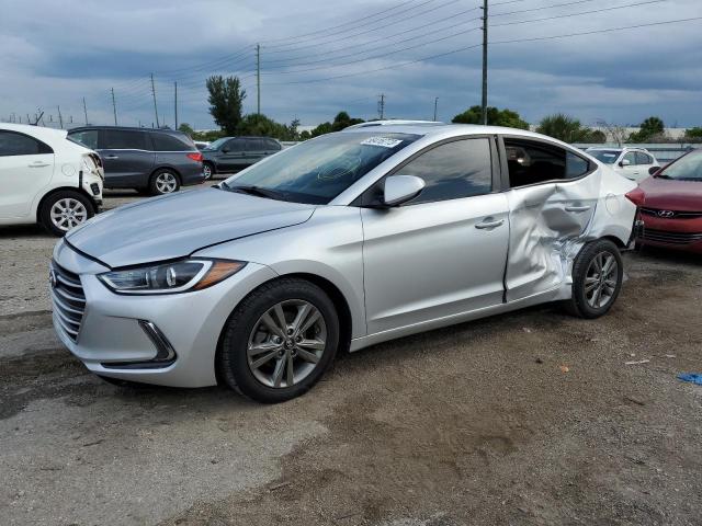 HYUNDAI ELANTRA SE 2018 5npd84lf1jh337198