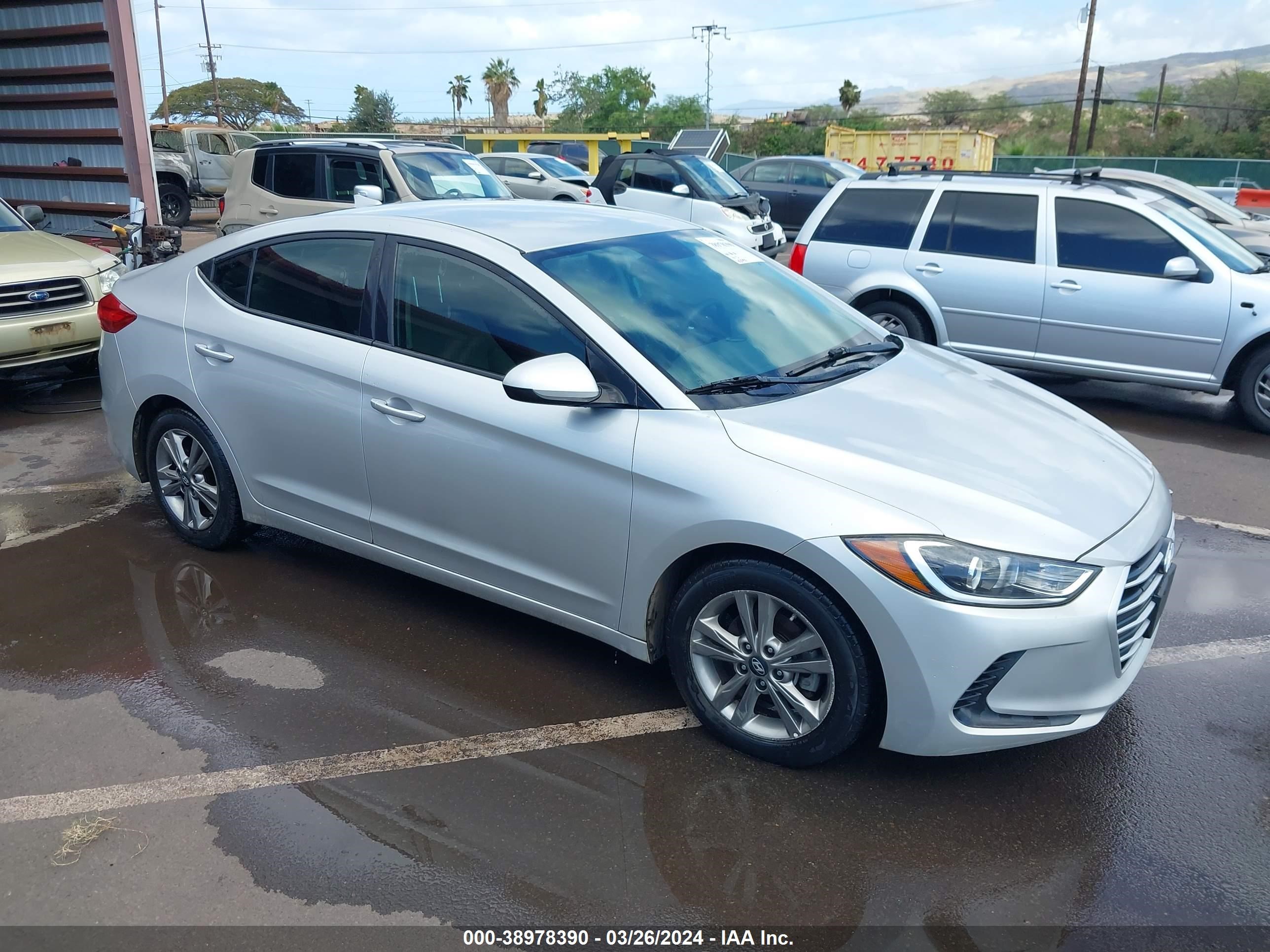 HYUNDAI ELANTRA 2018 5npd84lf1jh338965