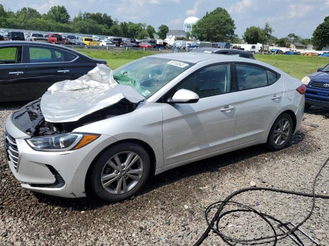 HYUNDAI ELANTRA SE 2018 5npd84lf1jh352980