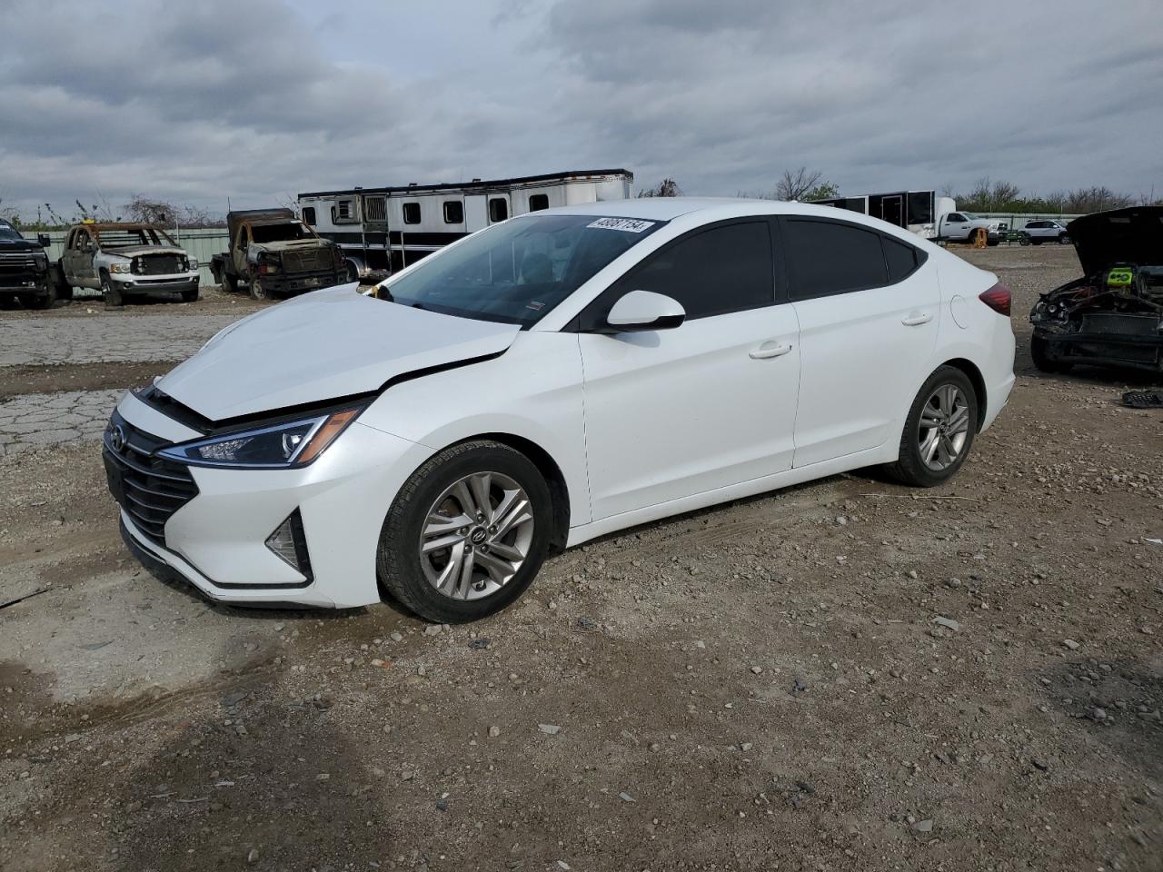 HYUNDAI ELANTRA 2019 5npd84lf1kh402777