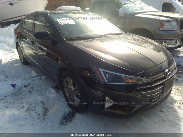 HYUNDAI ELANTRA 2019 5npd84lf1kh432247