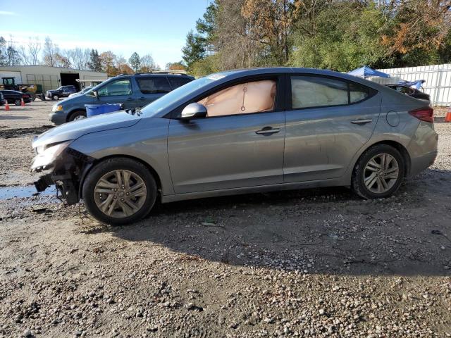 HYUNDAI ELANTRA SE 2019 5npd84lf1kh438484