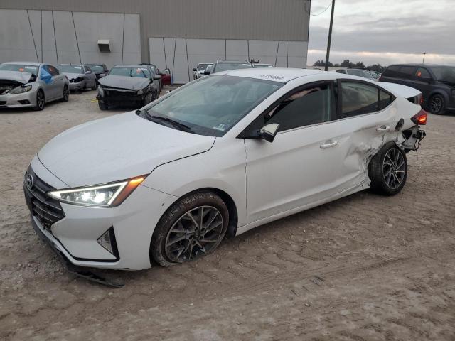 HYUNDAI ELANTRA SE 2019 5npd84lf1kh450036