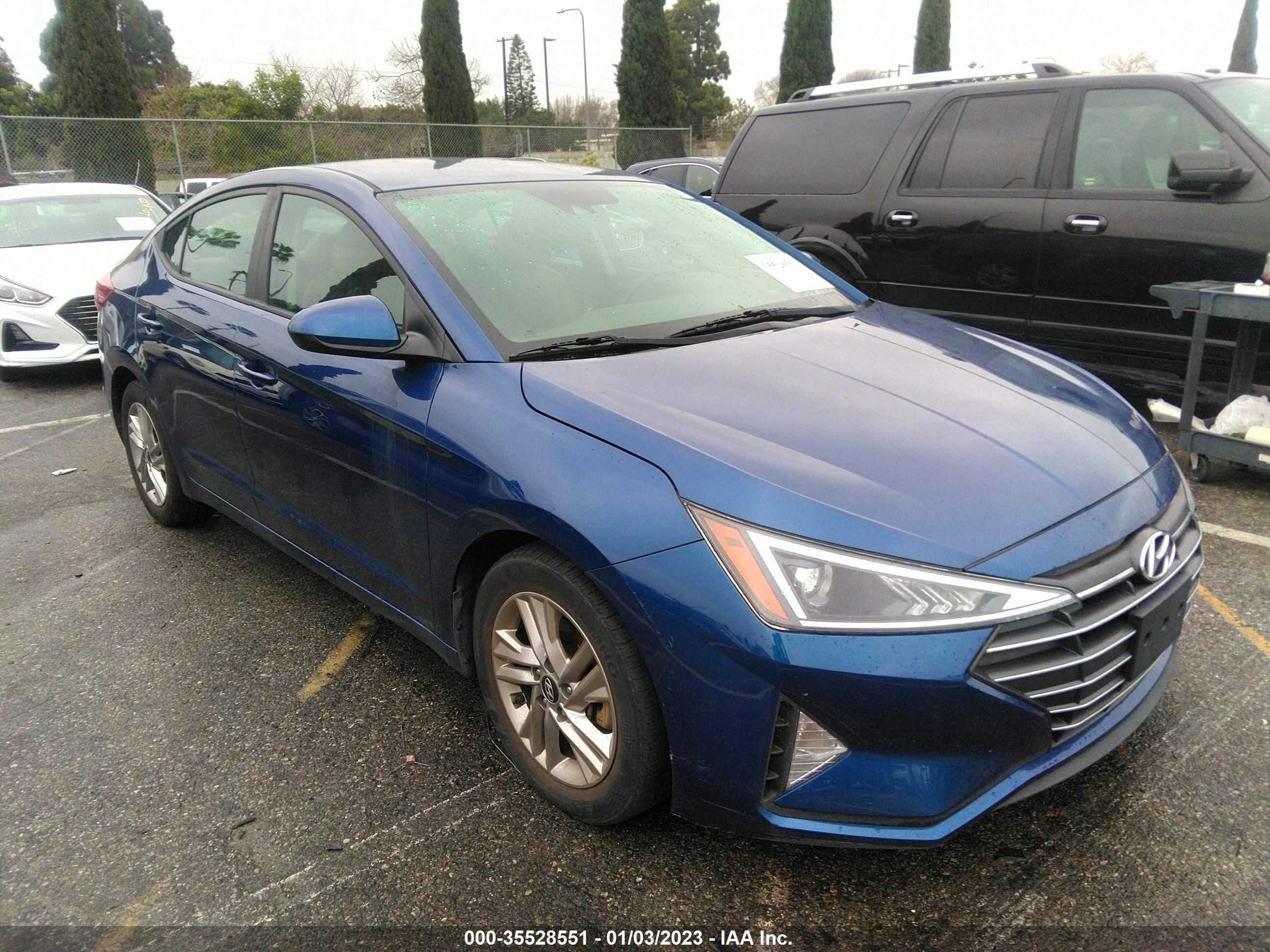 HYUNDAI ELANTRA 2019 5npd84lf1kh456399