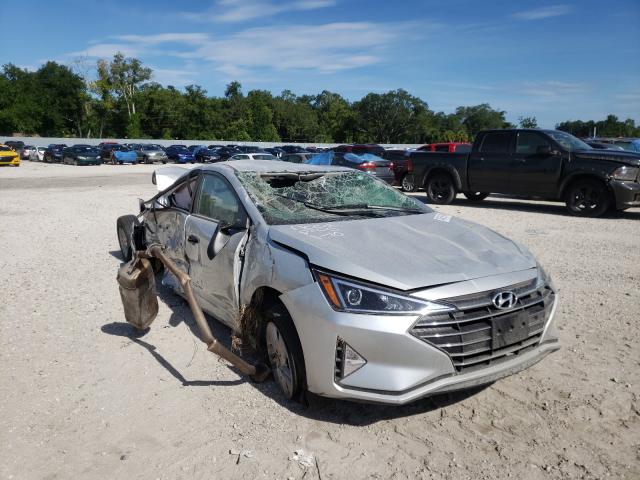 HYUNDAI ELANTRA SE 2019 5npd84lf1kh466673