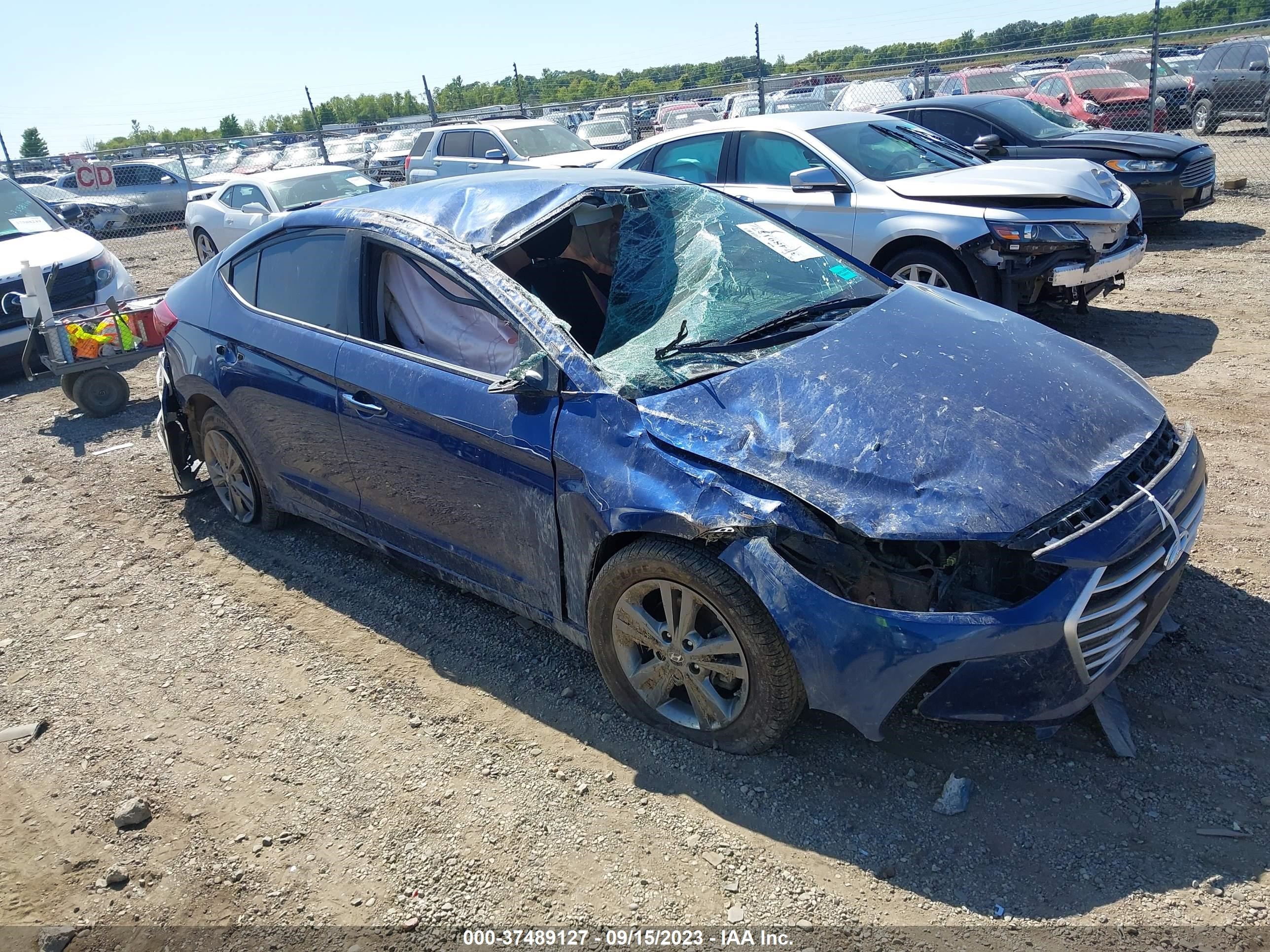 HYUNDAI ELANTRA 2017 5npd84lf2hh015468