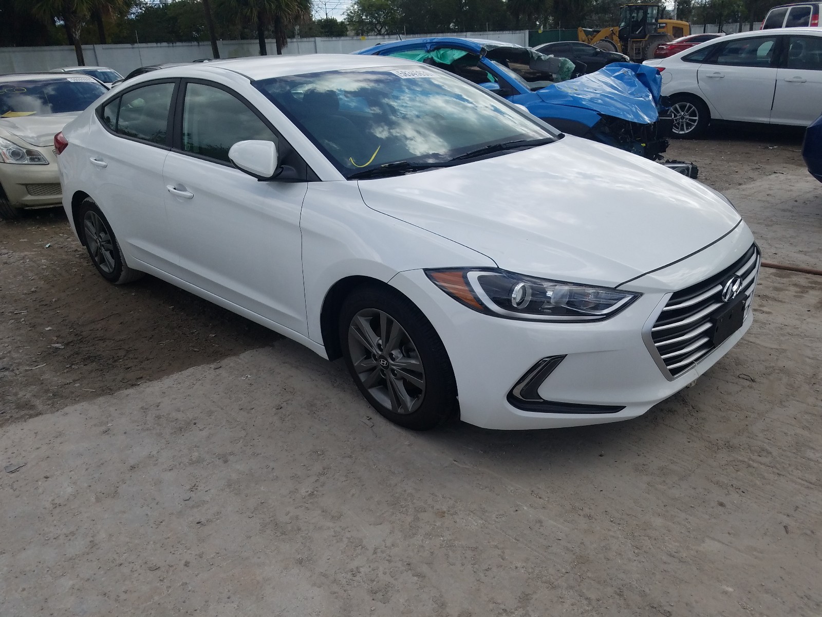 HYUNDAI ELANTRA SE 2017 5npd84lf2hh020850