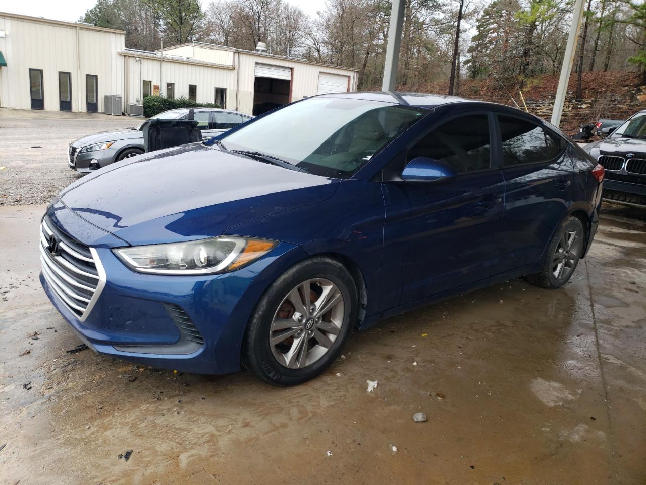 HYUNDAI ELANTRA 2017 5npd84lf2hh146318