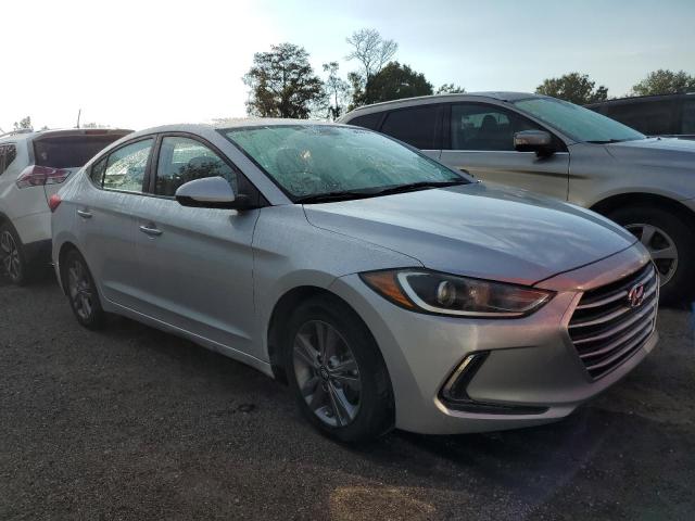 HYUNDAI ELANTRA SE 2018 5npd84lf2jh235800