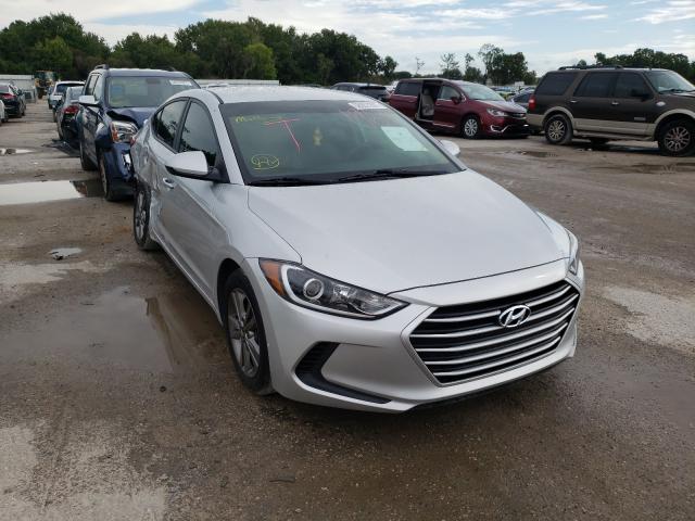 HYUNDAI ELANTRA SE 2018 5npd84lf2jh248479