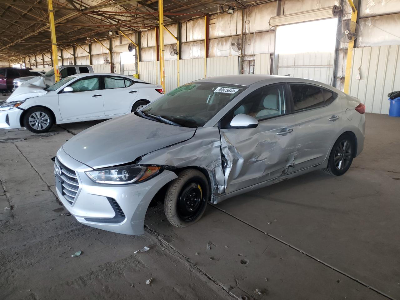 HYUNDAI ELANTRA 2018 5npd84lf2jh295625