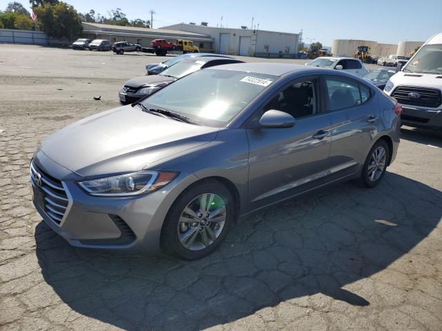 HYUNDAI ELANTRA SE 2018 5npd84lf2jh391948