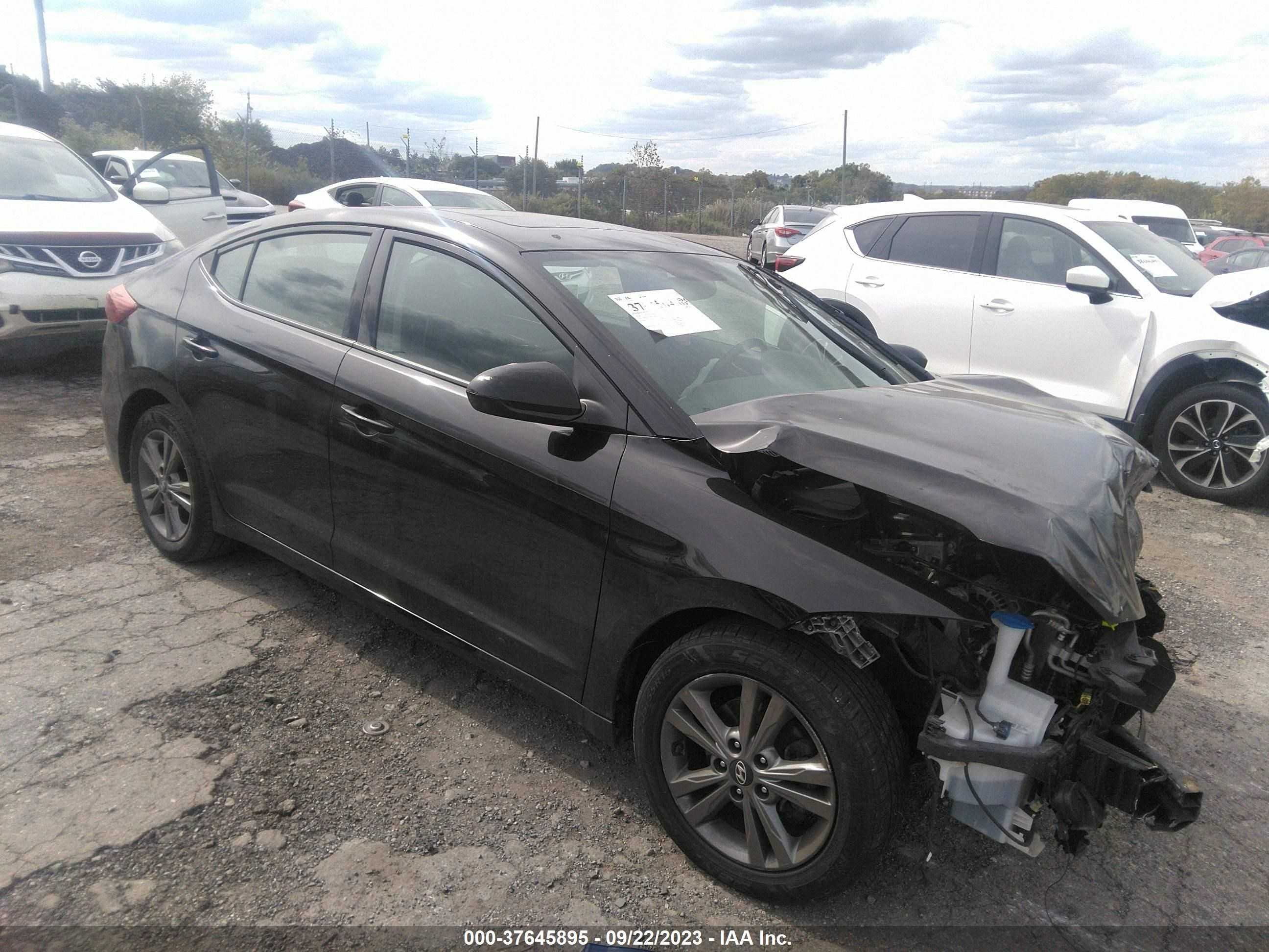 HYUNDAI ELANTRA 2018 5npd84lf2jh397684