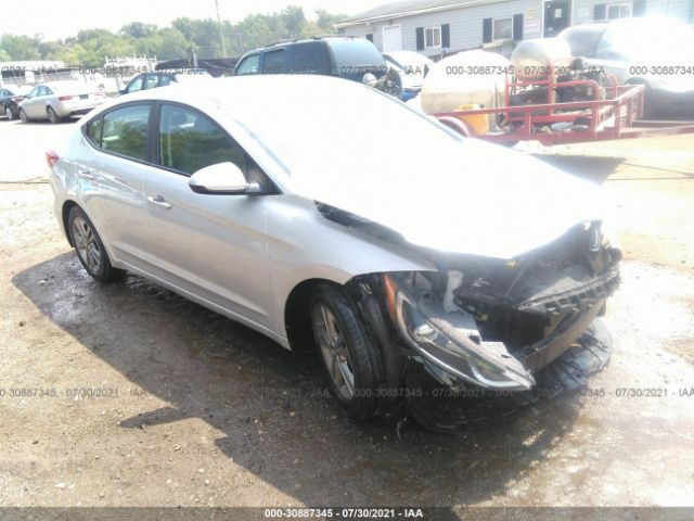 HYUNDAI ELANTRA 2017 5npd84lf3hh018296