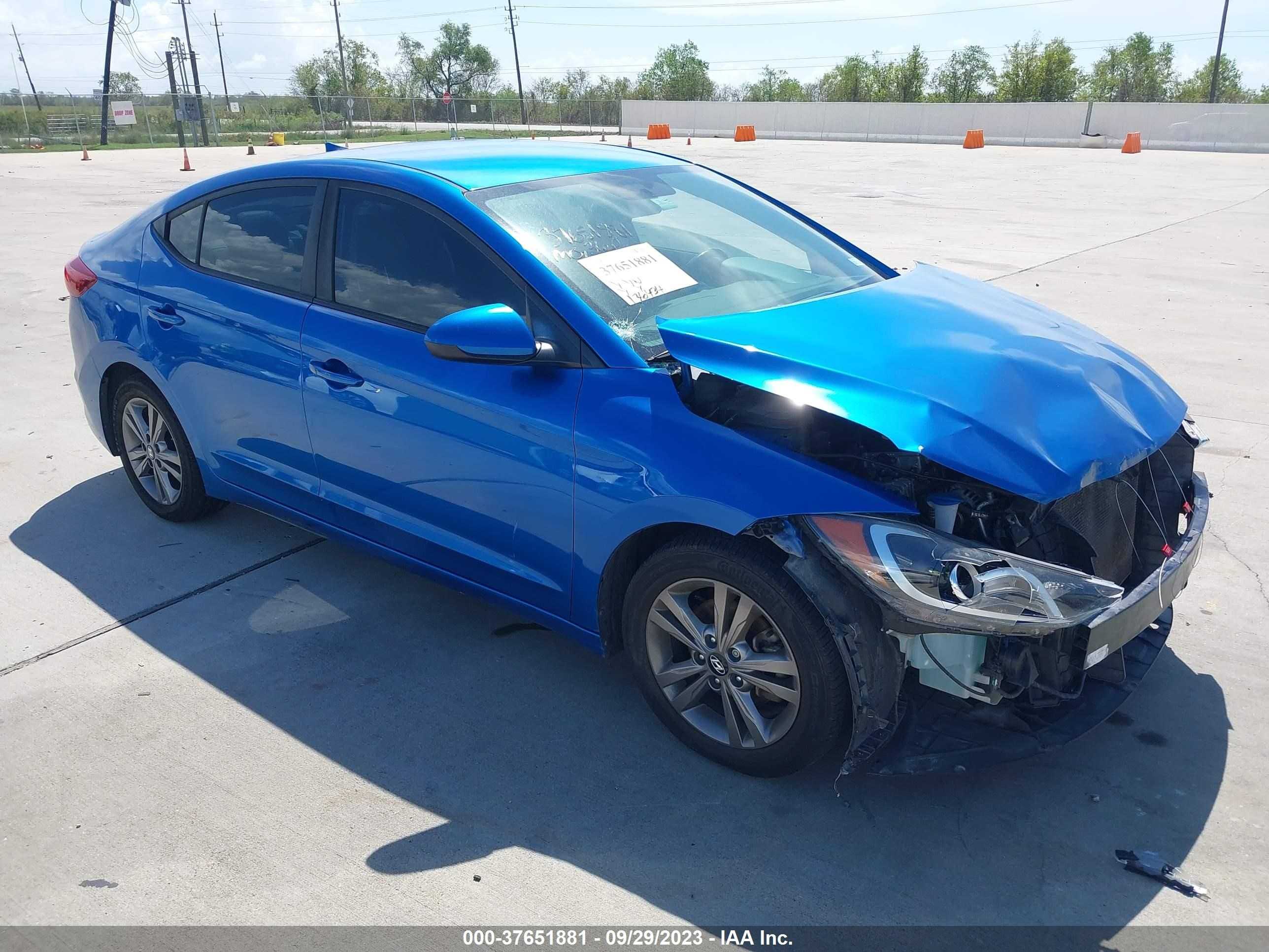 HYUNDAI ELANTRA 2017 5npd84lf3hh018721