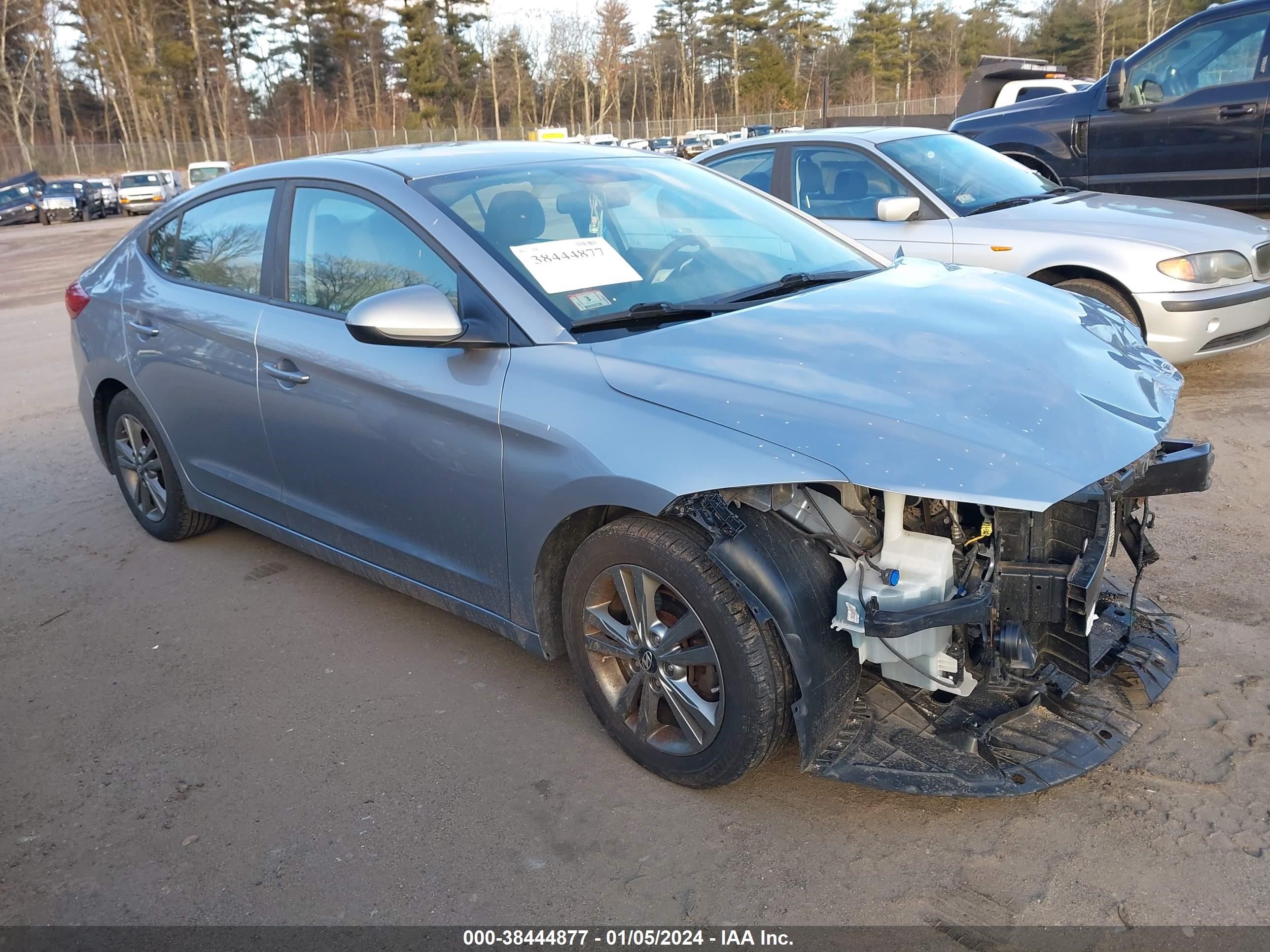 HYUNDAI ELANTRA 2017 5npd84lf3hh139975