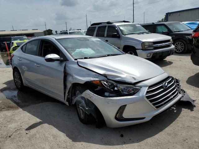 HYUNDAI ELANTRA SE 2018 5npd84lf3jh260298