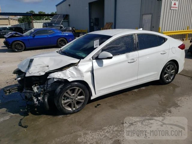 HYUNDAI ELANTRA 2018 5npd84lf3jh284617