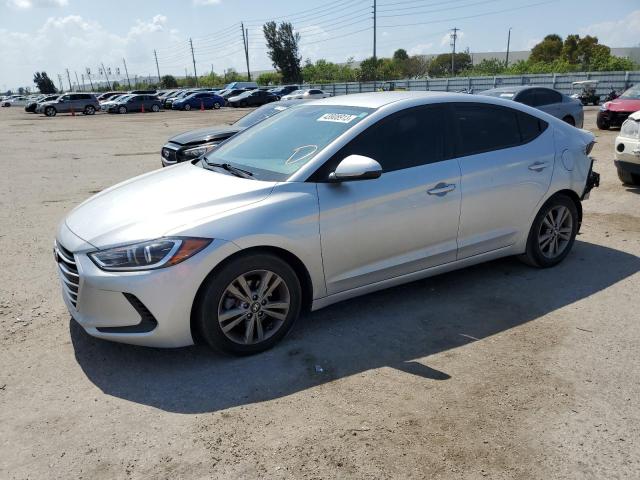 HYUNDAI ELANTRA SE 2018 5npd84lf3jh371269