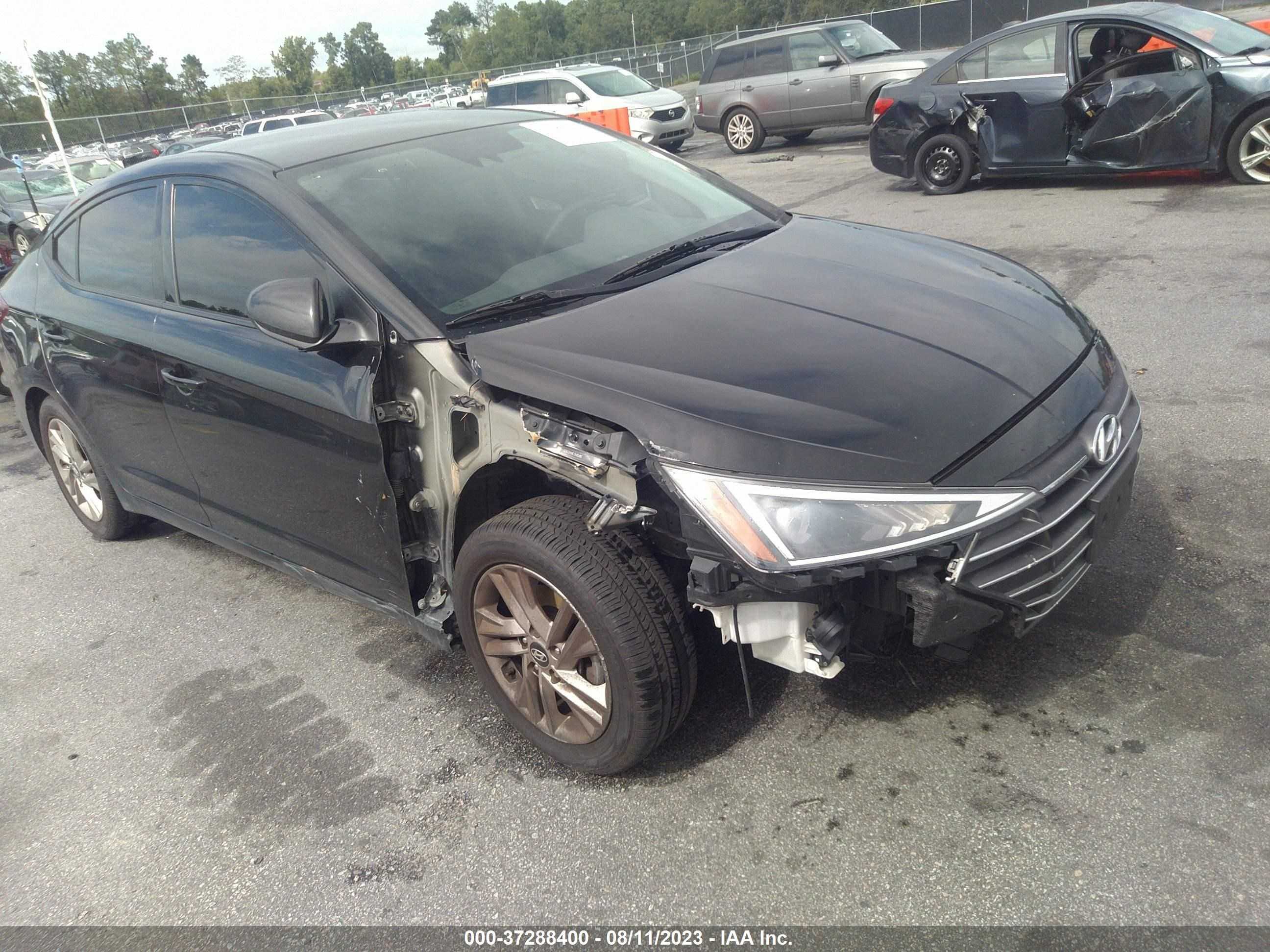 HYUNDAI ELANTRA 2019 5npd84lf3kh423422