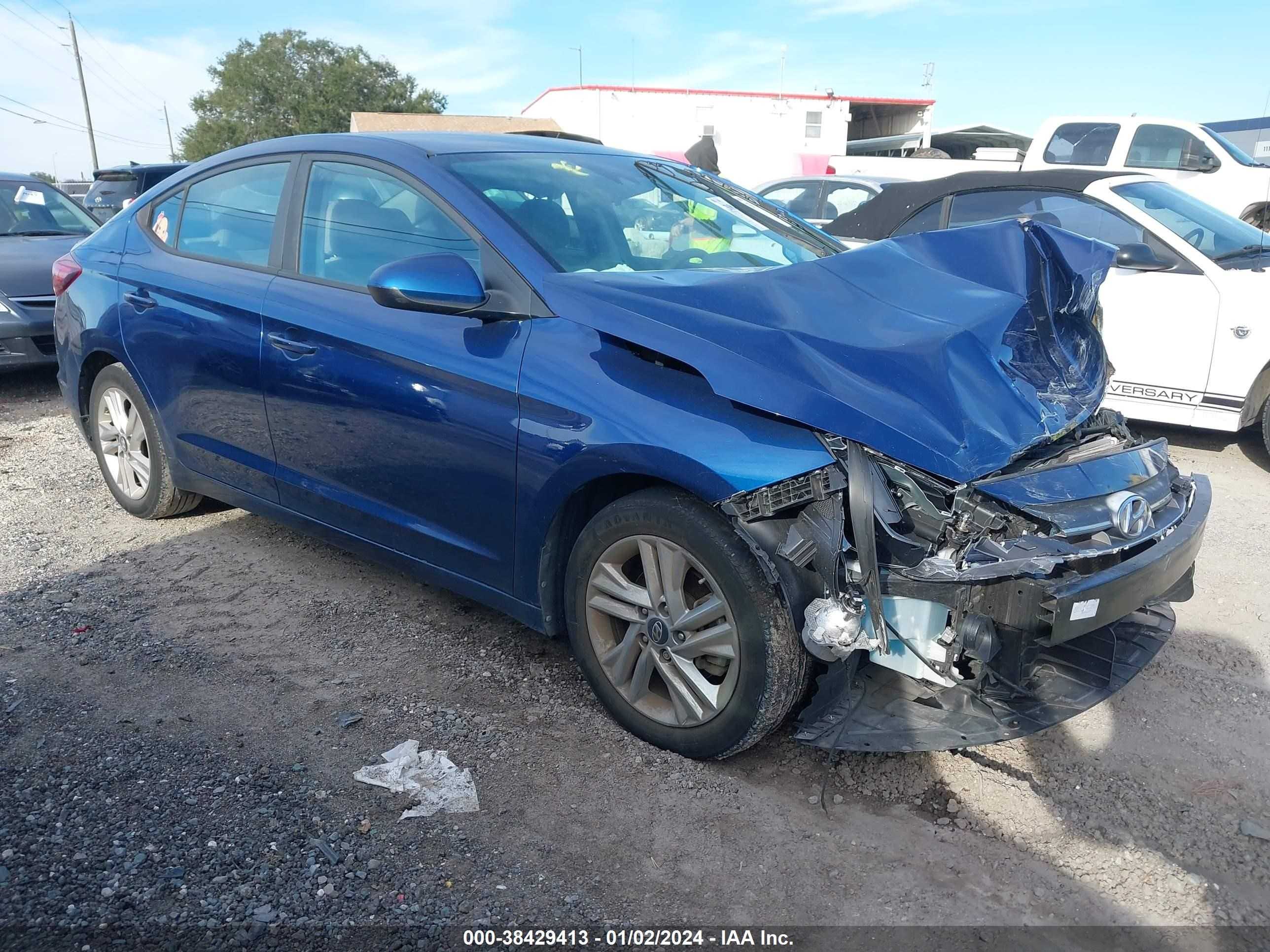 HYUNDAI ELANTRA 2019 5npd84lf3kh463628