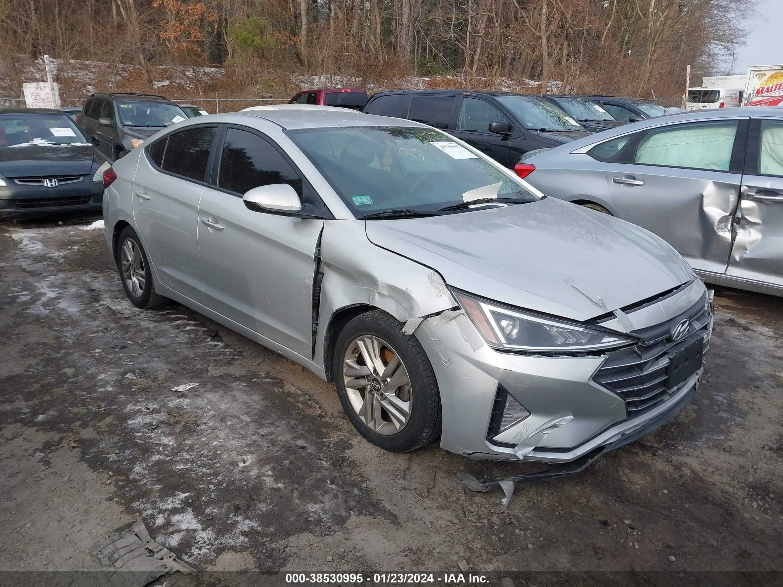 HYUNDAI ELANTRA 2019 5npd84lf3kh471342