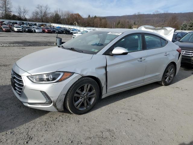 HYUNDAI ELANTRA 2017 5npd84lf4hh023216