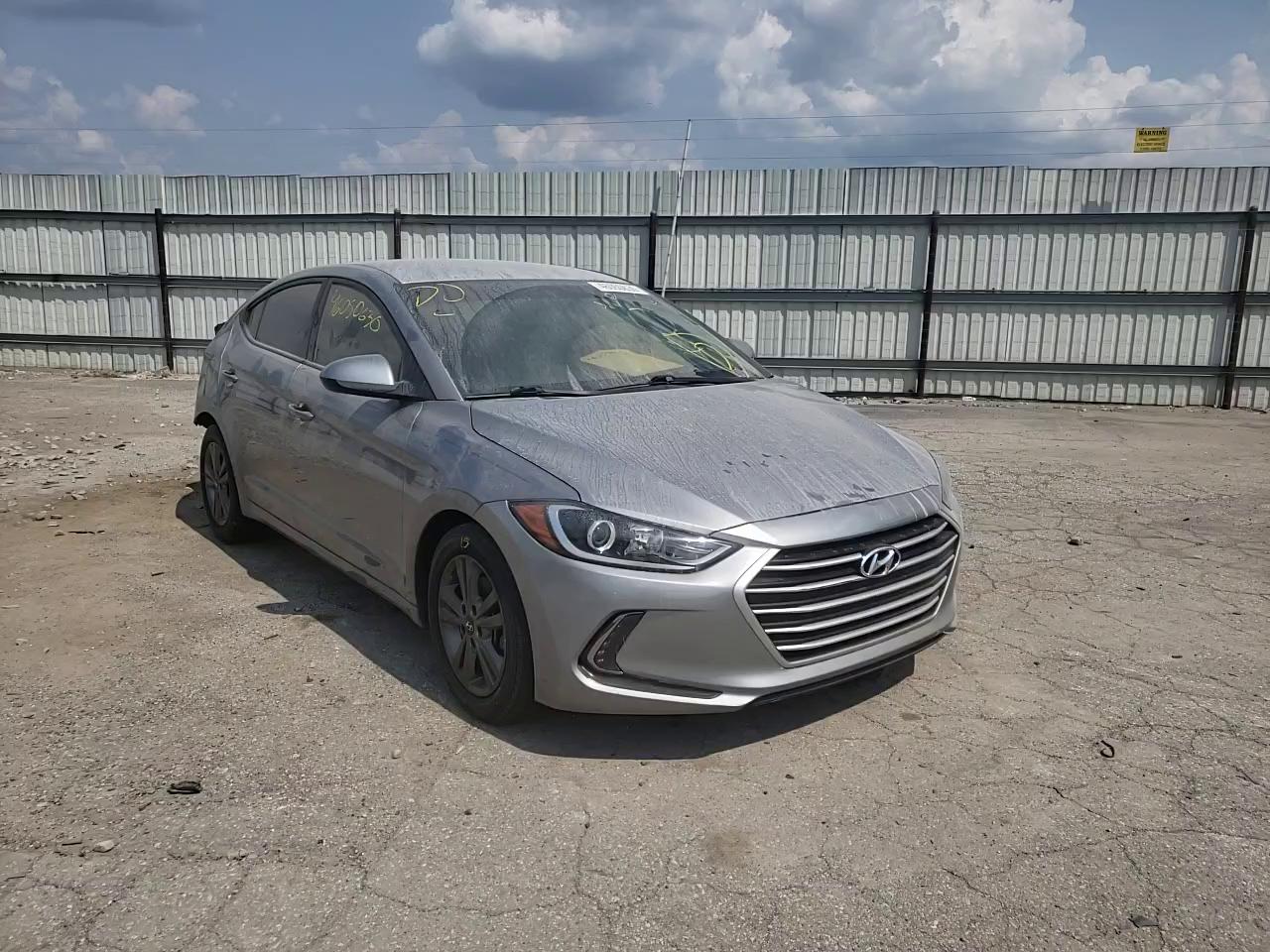 HYUNDAI ELANTRA SE 2017 5npd84lf4hh023782