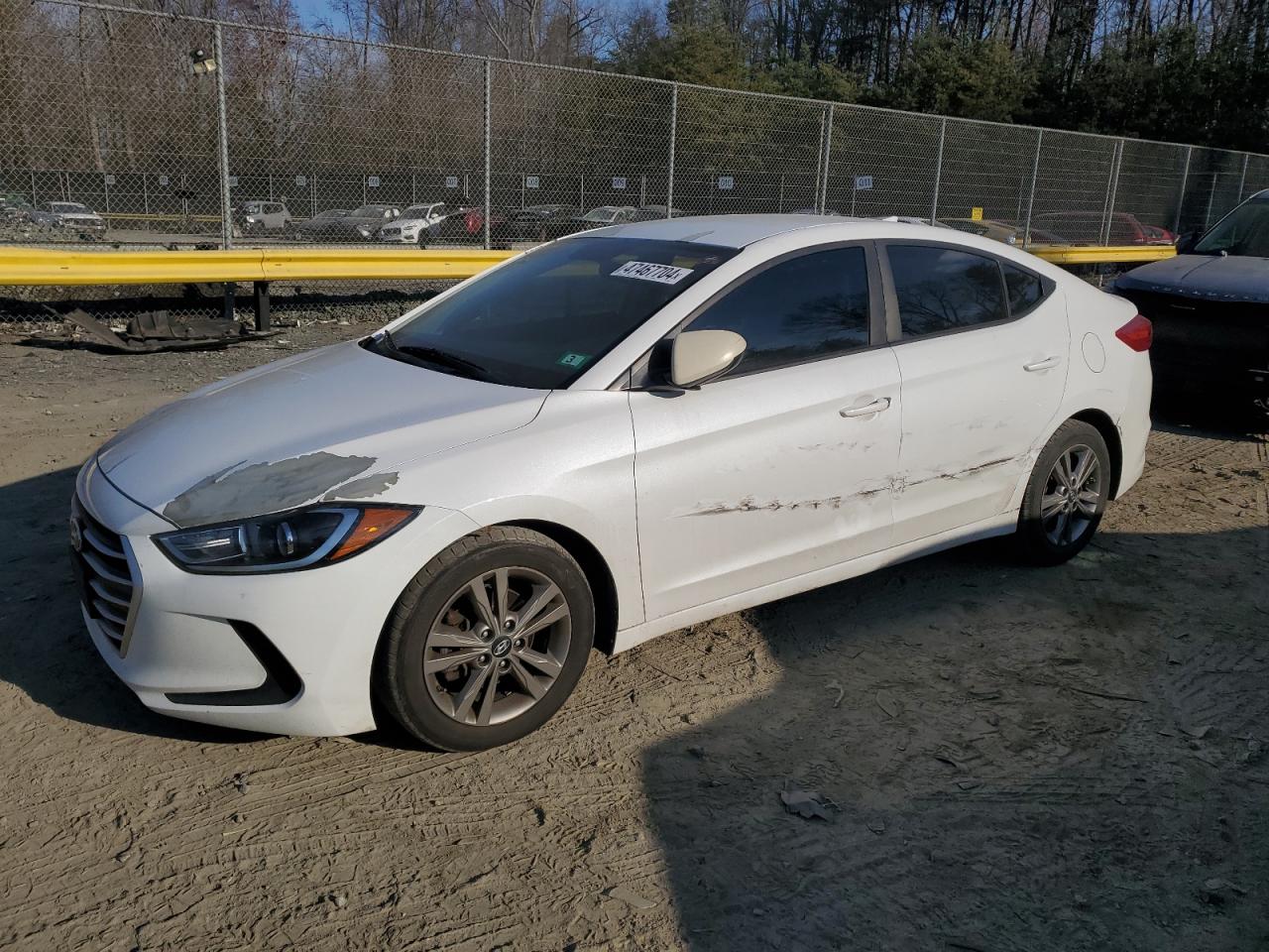 HYUNDAI ELANTRA 2017 5npd84lf4hh128807