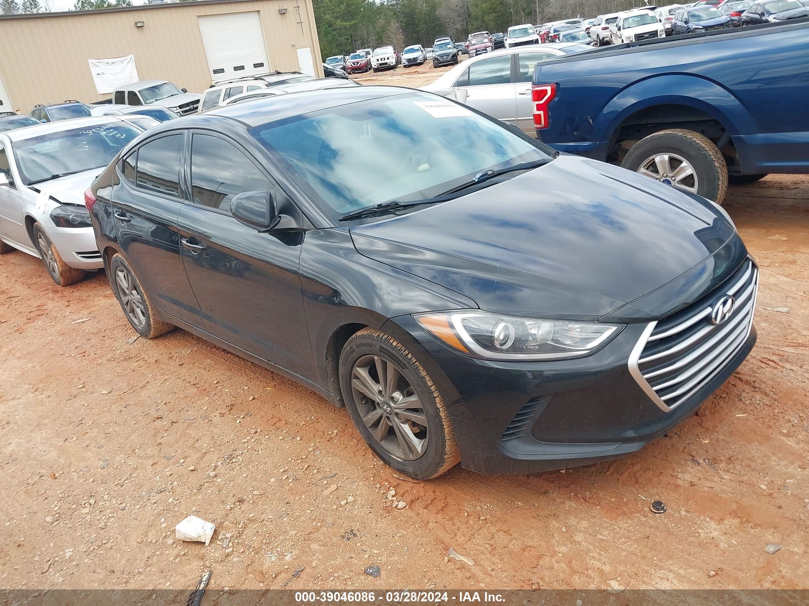 HYUNDAI ELANTRA 2017 5npd84lf4hh193186