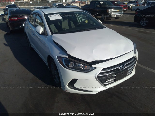 HYUNDAI ELANTRA 2017 5npd84lf4hh197657