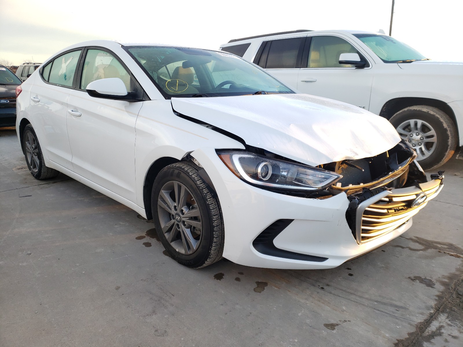 HYUNDAI ELANTRA SE 2018 5npd84lf4jh231831