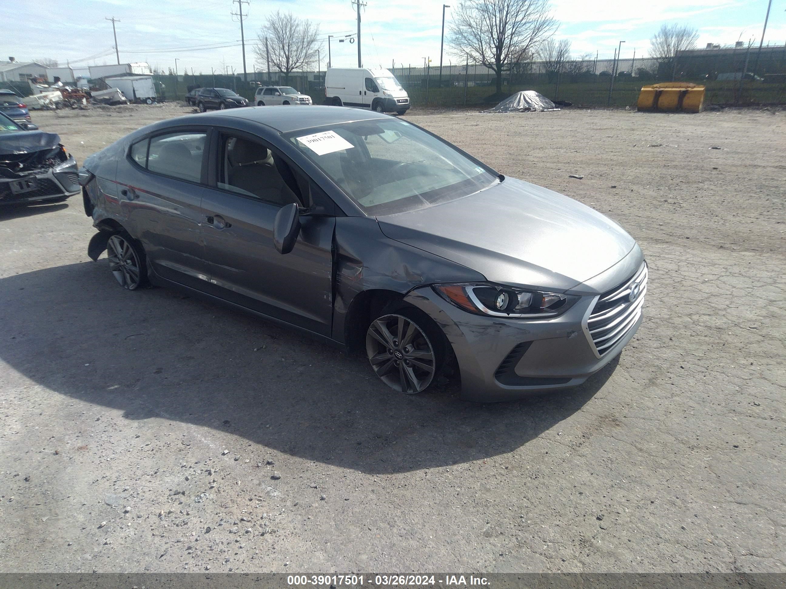 HYUNDAI ELANTRA 2018 5npd84lf4jh249875