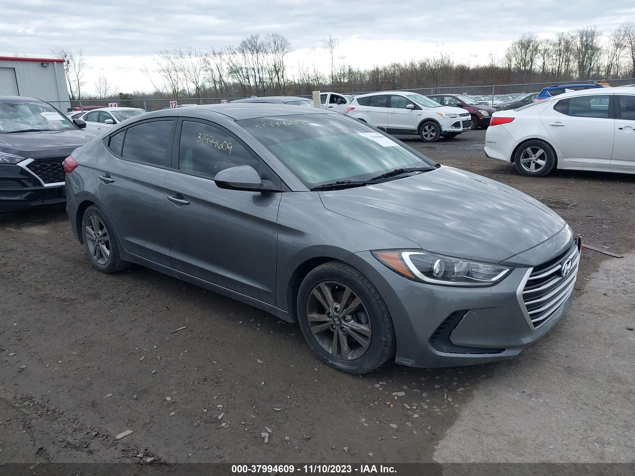 HYUNDAI ELANTRA 2018 5npd84lf4jh364332