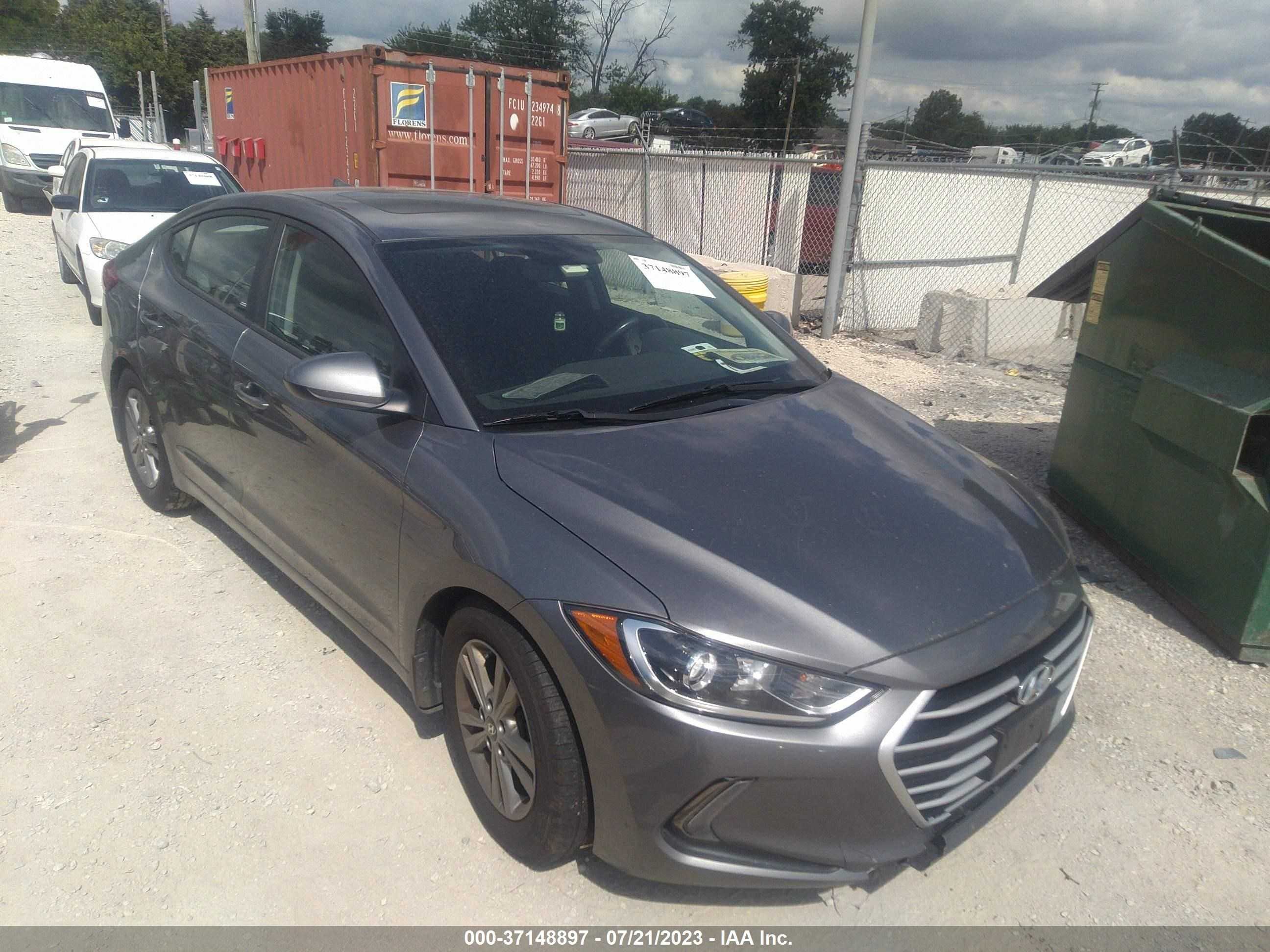 HYUNDAI ELANTRA 2018 5npd84lf4jh378165