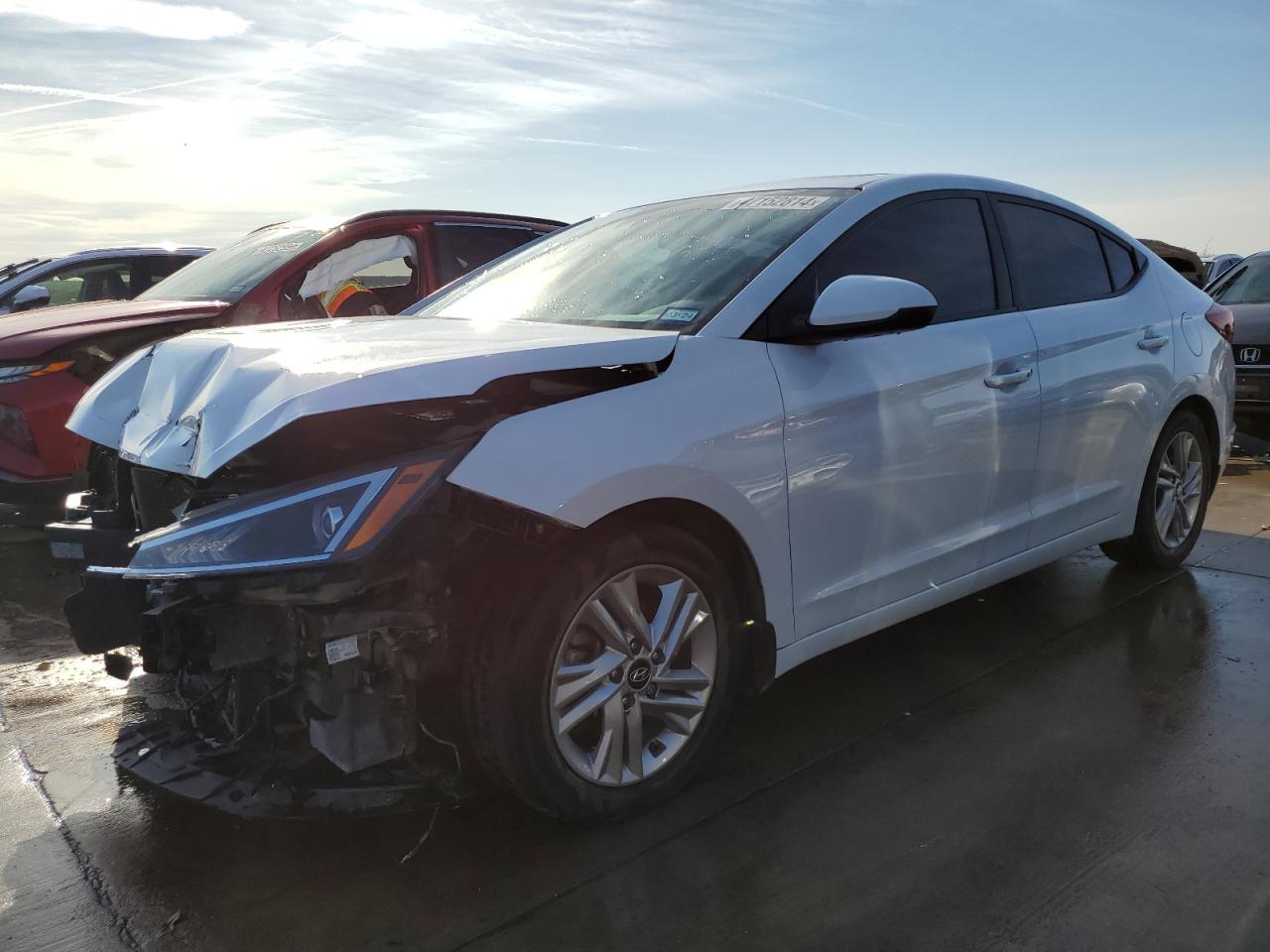 HYUNDAI ELANTRA 2019 5npd84lf4kh476081