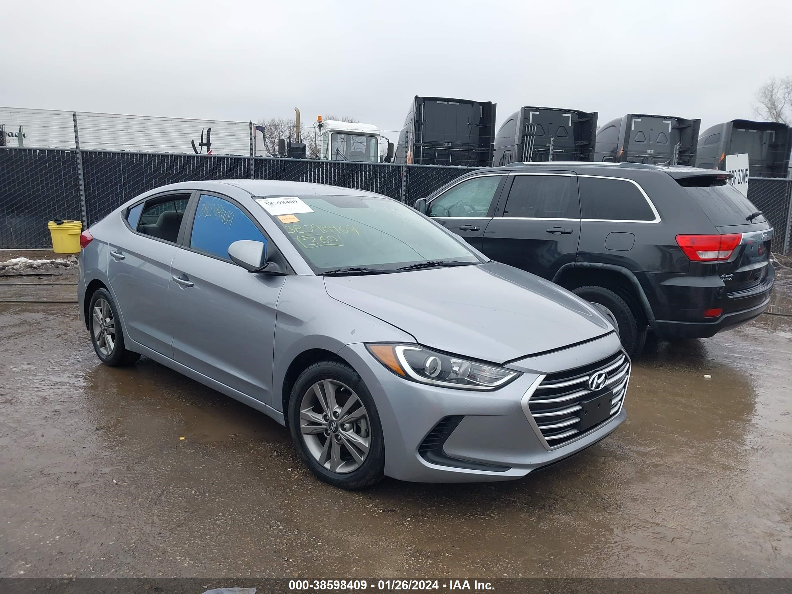 HYUNDAI ELANTRA 2017 5npd84lf5hh120683