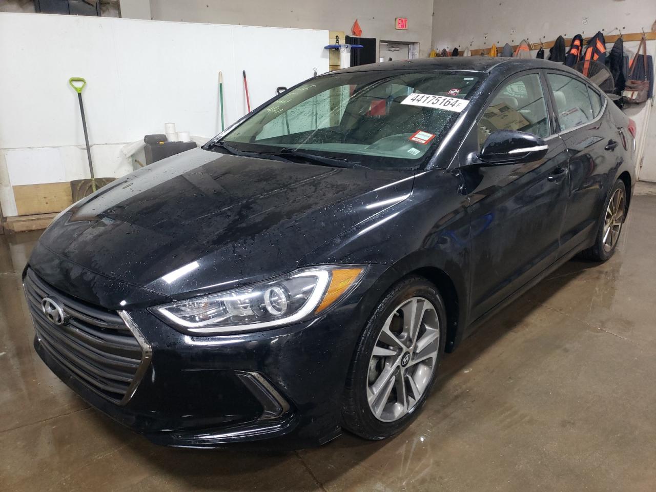 HYUNDAI ELANTRA 2018 5npd84lf5jh263154