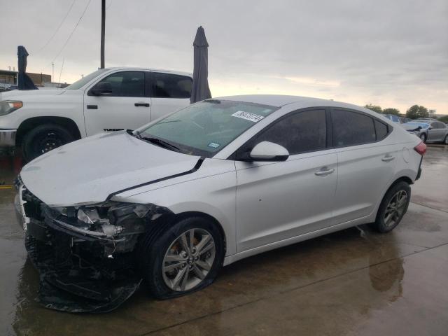 HYUNDAI ELANTRA 2018 5npd84lf5jh285073