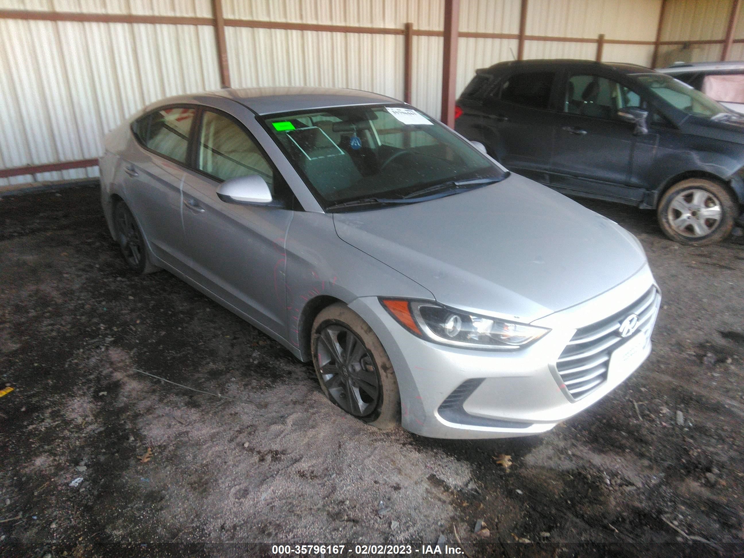 HYUNDAI ELANTRA 2018 5npd84lf5jh299006