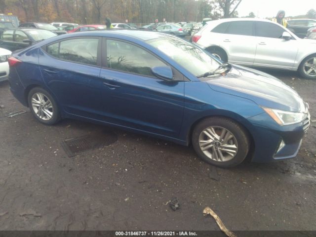 HYUNDAI ELANTRA 2019 5npd84lf5kh416245