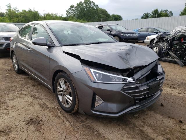 HYUNDAI ELANTRA SE 2019 5npd84lf5kh419579