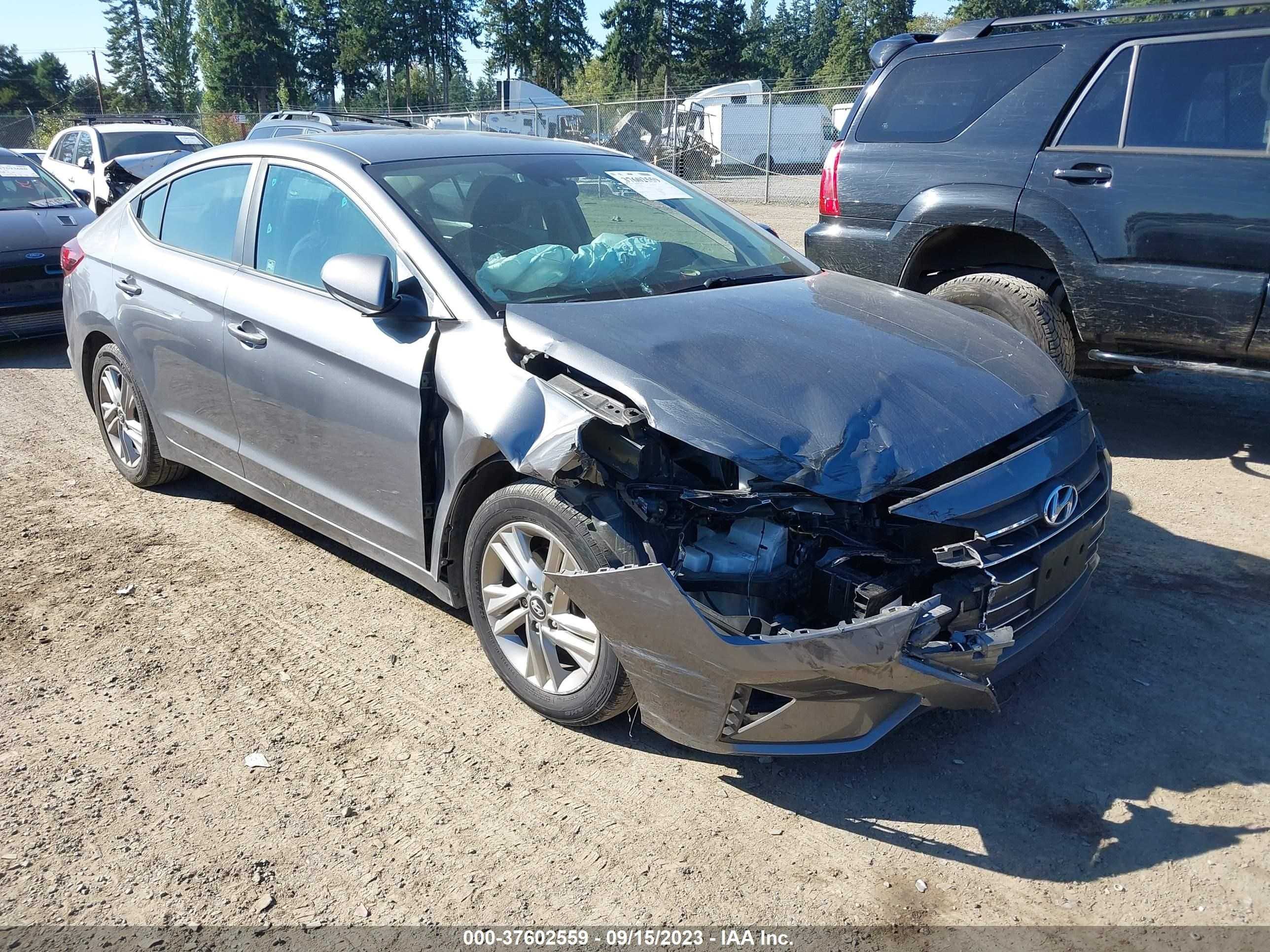 HYUNDAI ELANTRA 2019 5npd84lf5kh462819