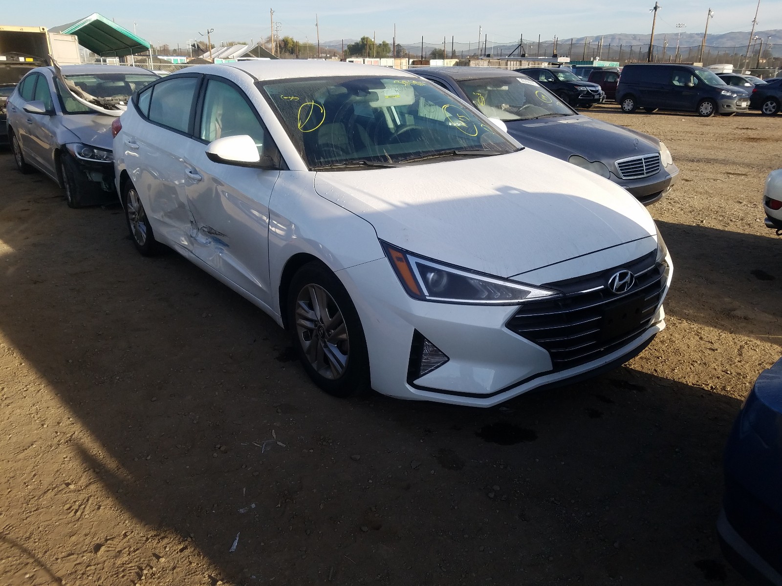 HYUNDAI ELANTRA SE 2019 5npd84lf5kh480513